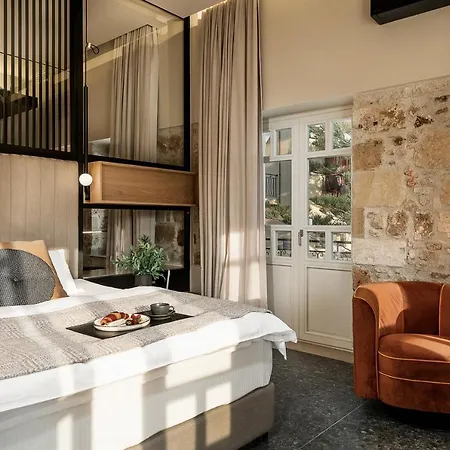 Divino Chania